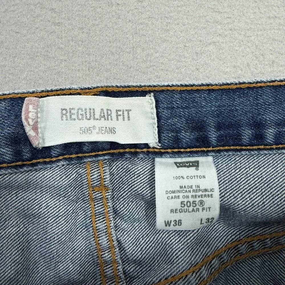 Vintage Levis 505 Jeans Men's 36x32 Blue Regular Fit Straight Leg Denim Western